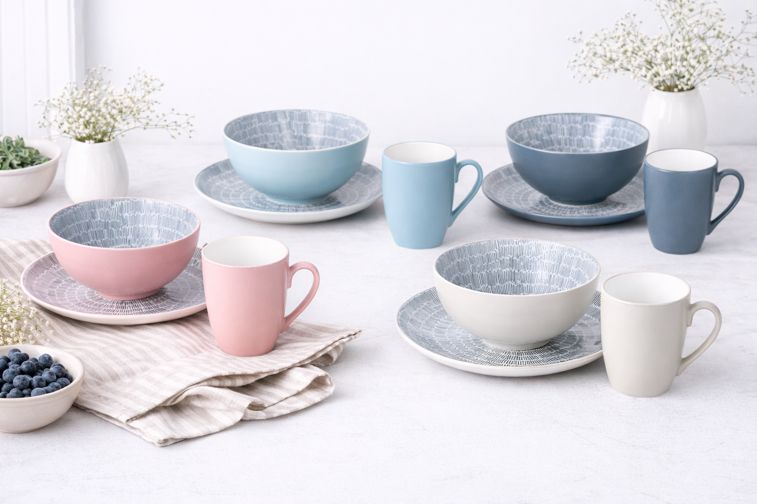 Conjuntos de Jantar e Pequeno-Almoço